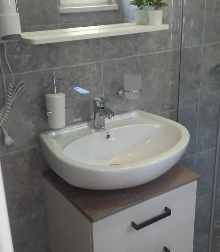 Korina & Mauro Mljet 3* Ropa